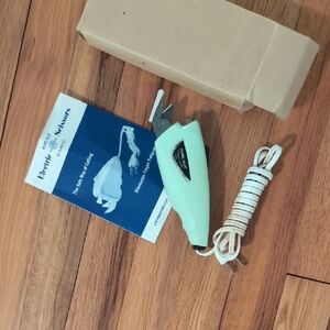 🏵️Electric Scissors Vintage